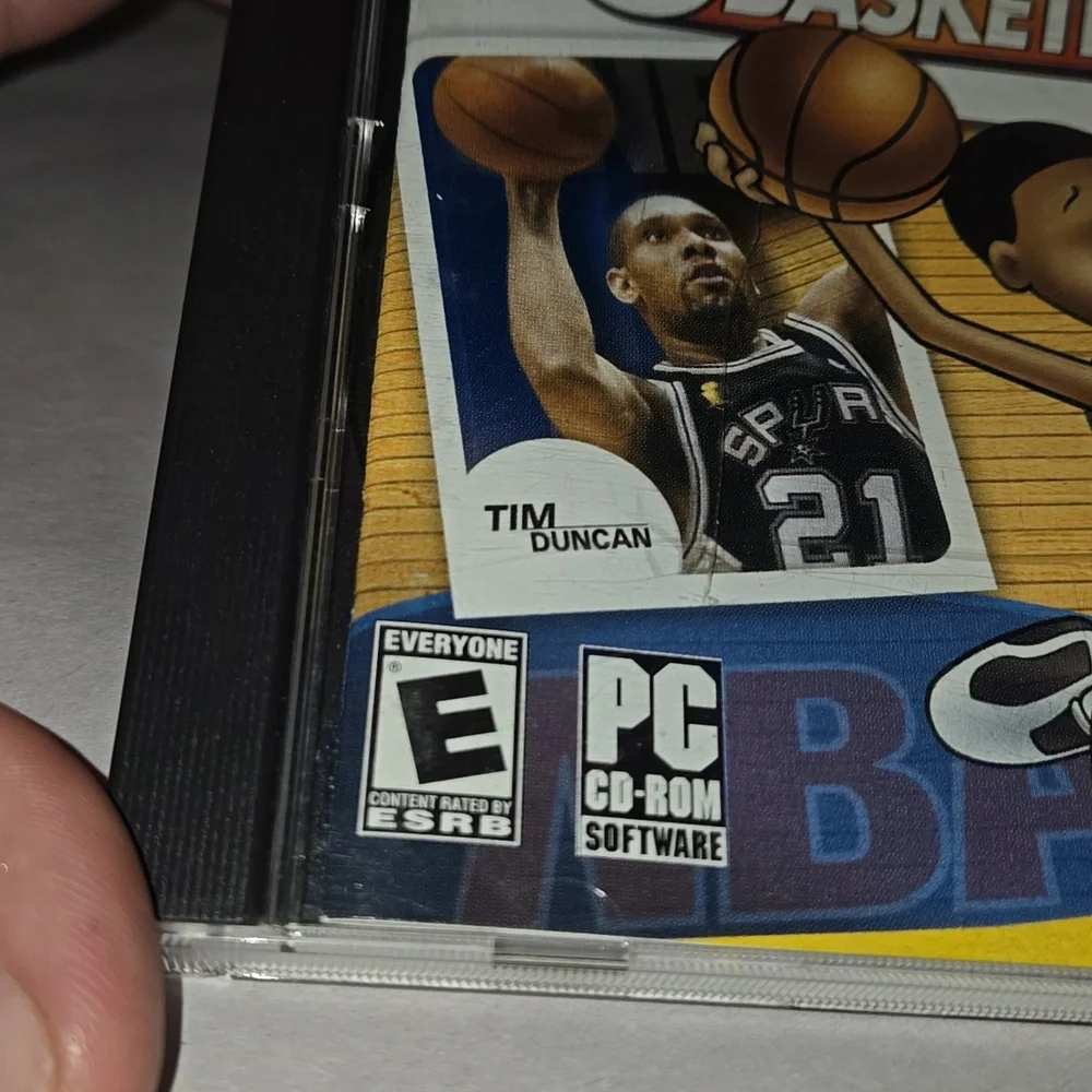 BACKYARD NBA BASKETBALL 2004 - TIM DUNCAN PC CD-ROM GAME